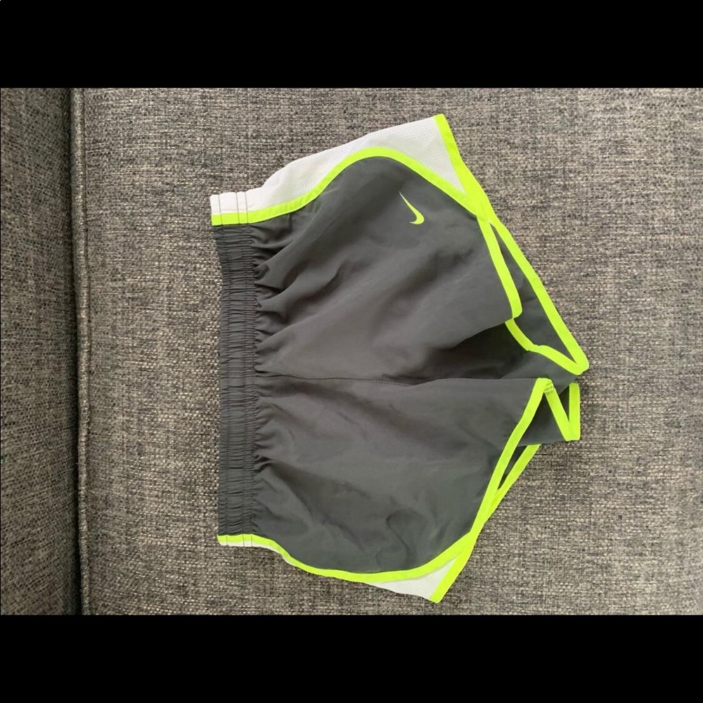 NWOT Nike Girls Shorts